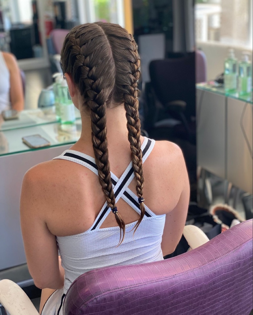 Melena larga y densa con extensiones